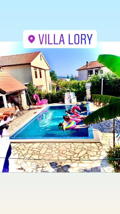 Villa Lory Krk Крк Экстерьер фото